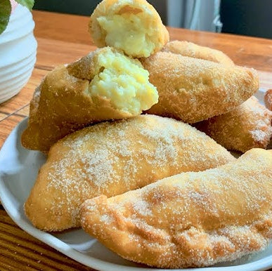 Rice Empanada / Sapos